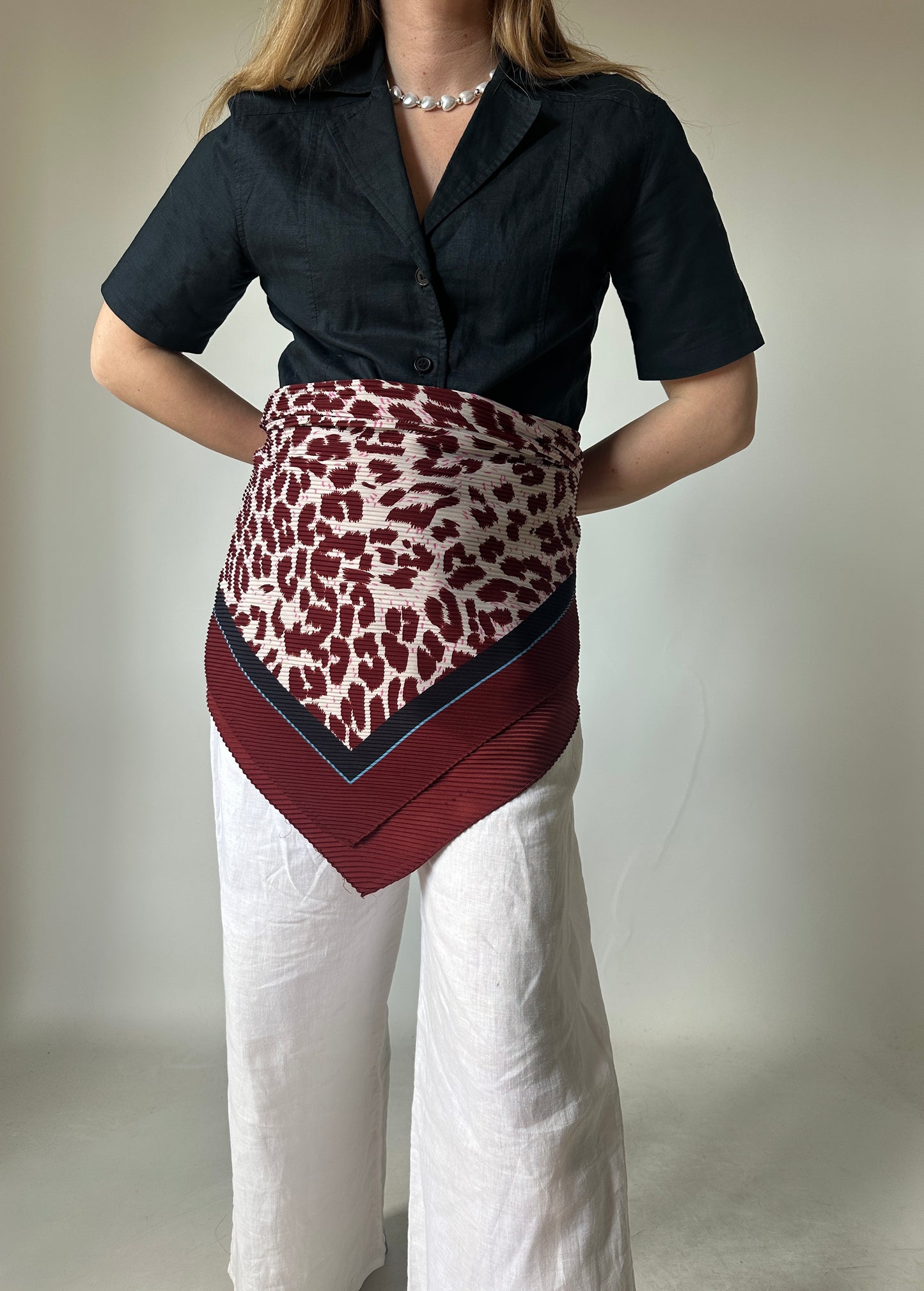 BASILE burgundy maxi scarf