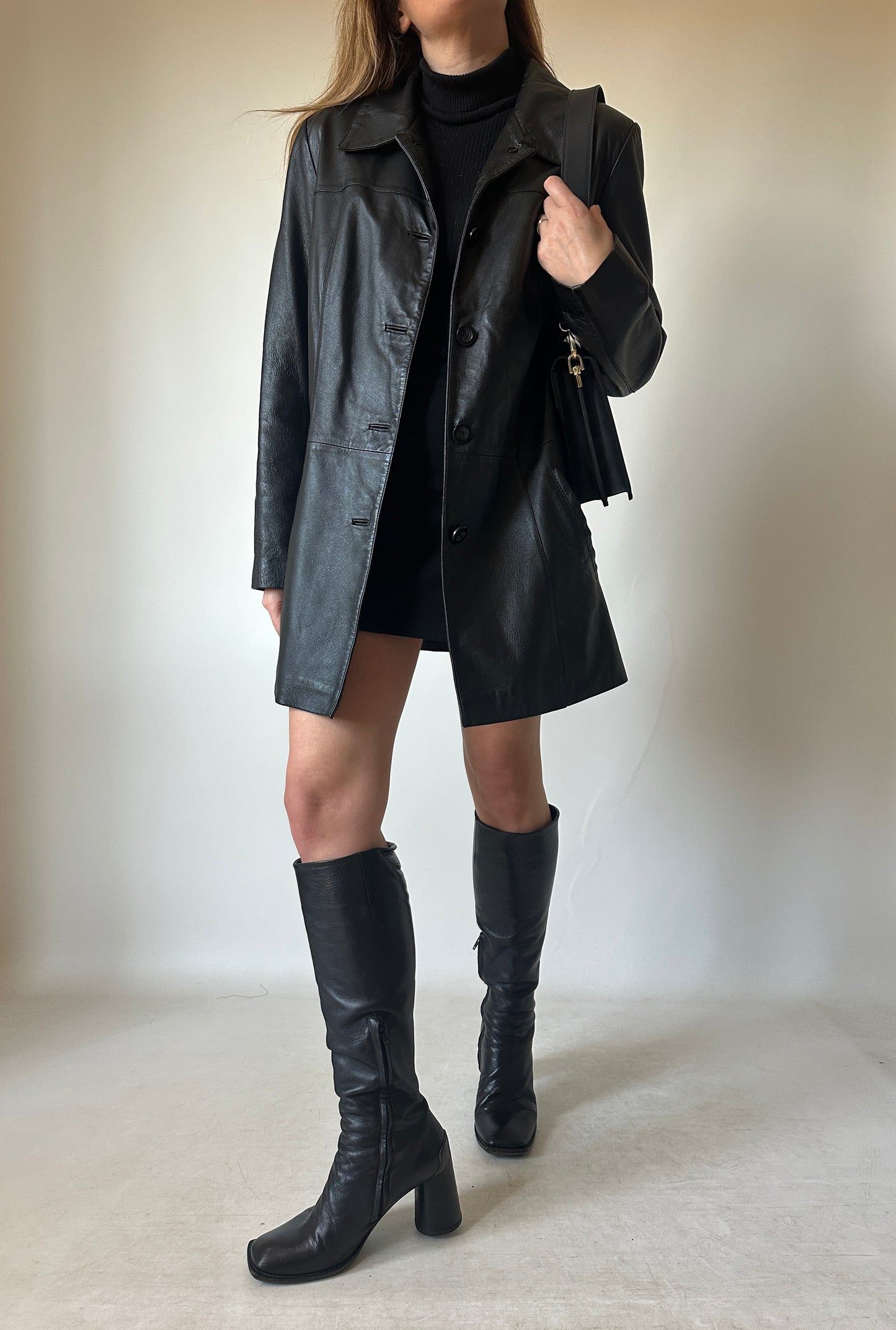 Passpartour black leather jacket