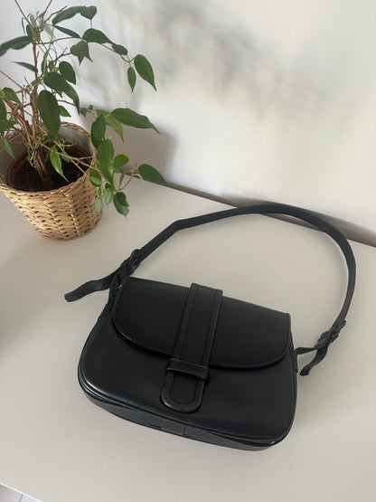 Minimal real leather bag