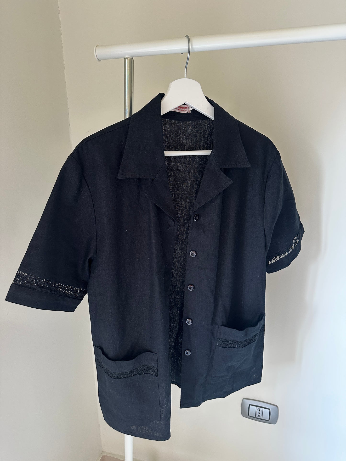 Elegant 100% linen jacket