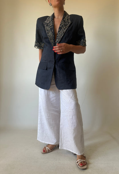 Precious elegant blazer with beads