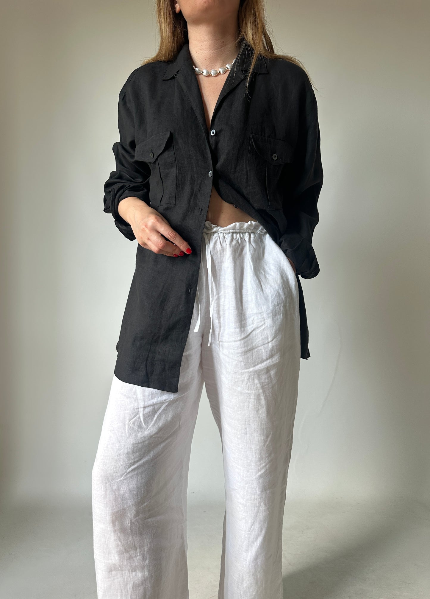 Black oversize 100% linen shirt
