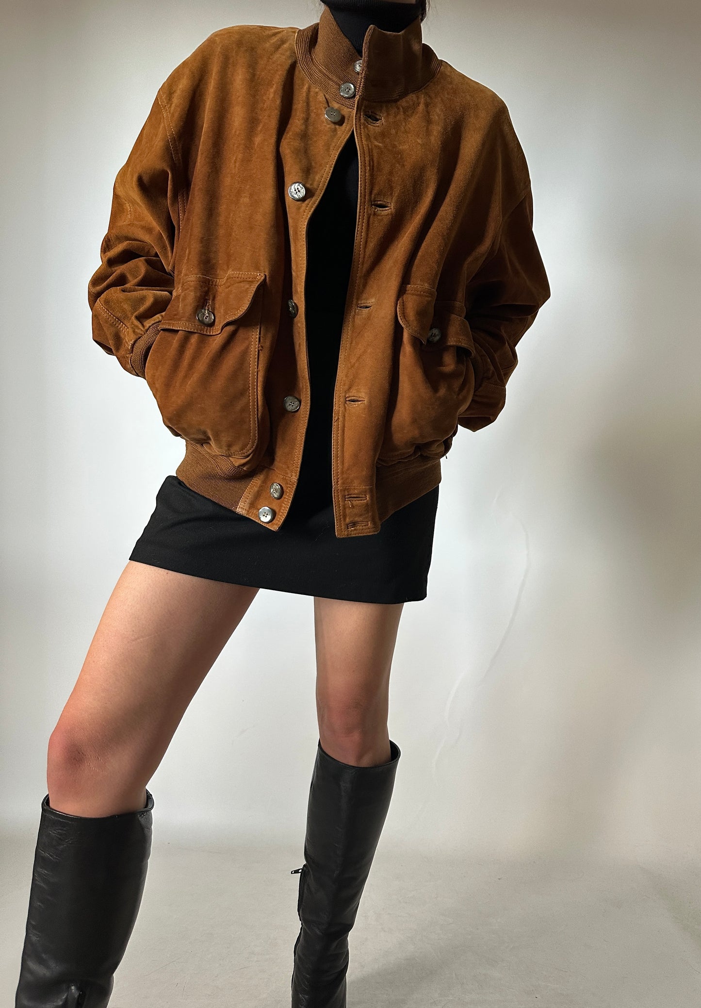 Petite suede bomber