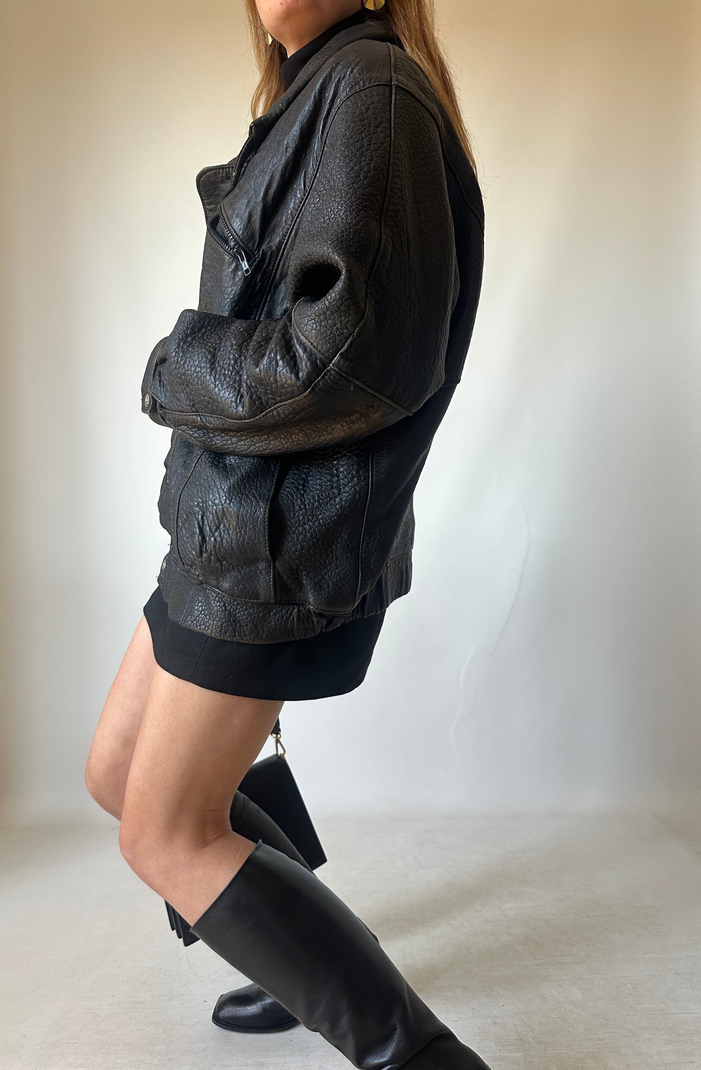 Oversize Paris black leather bomber