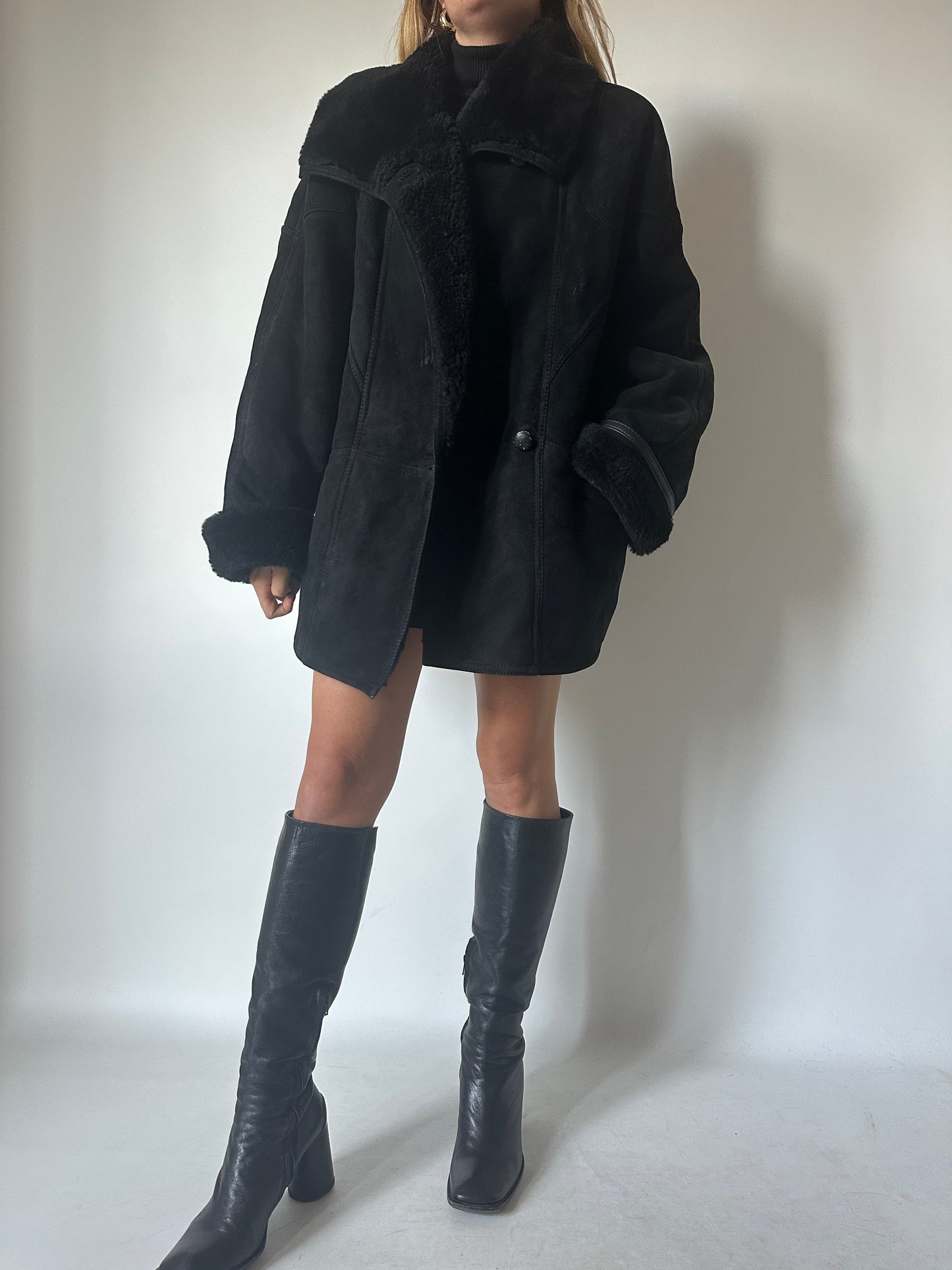 Perfect black Shearling