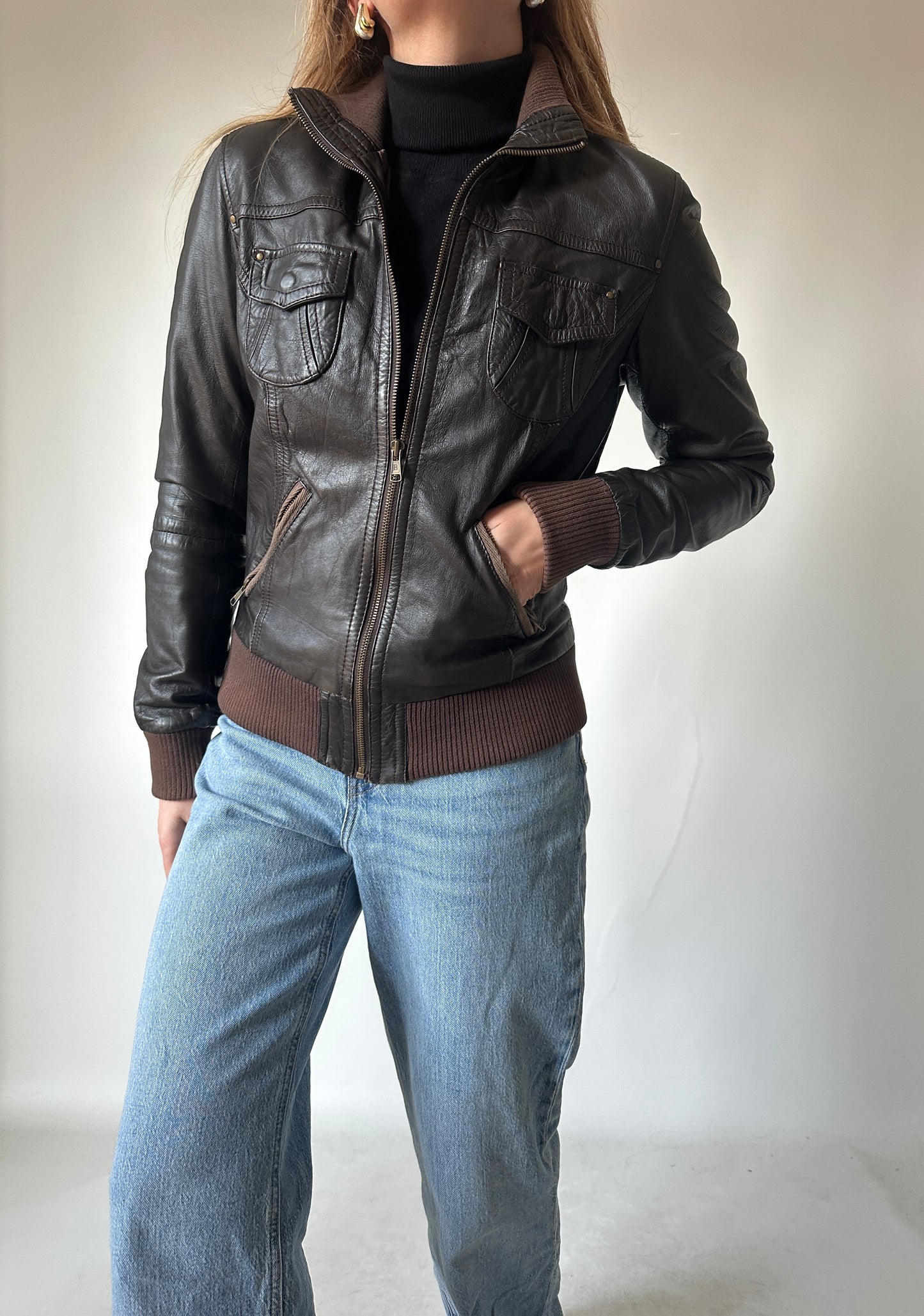 Chocolate petite bomber