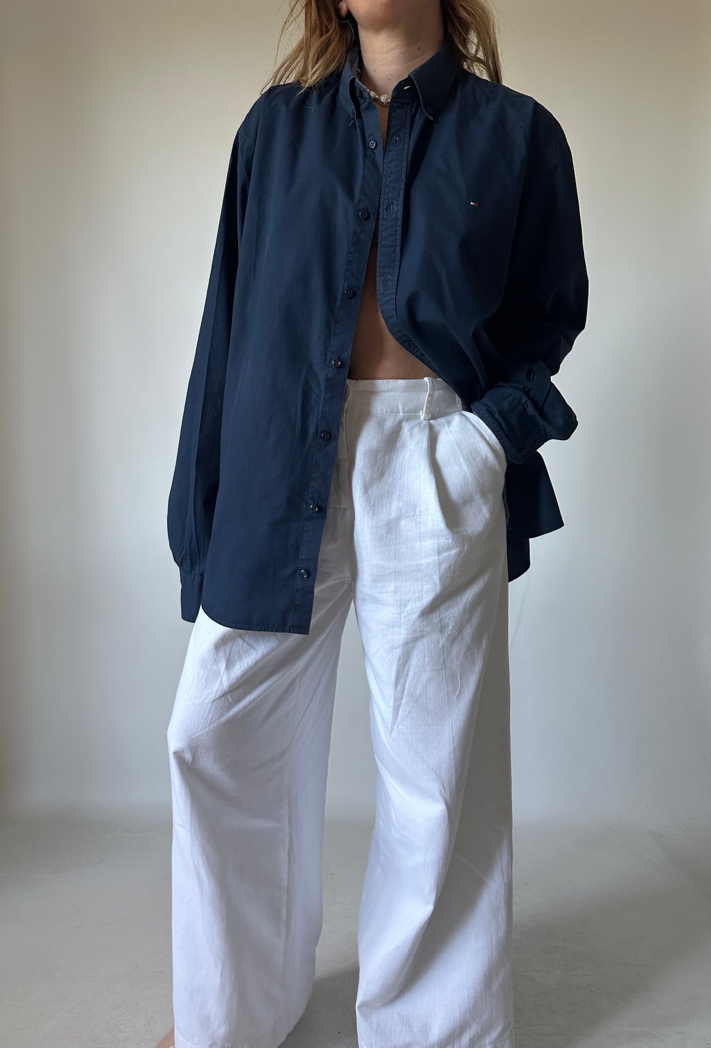 TOMMY HILFIGER oversize navy shirt