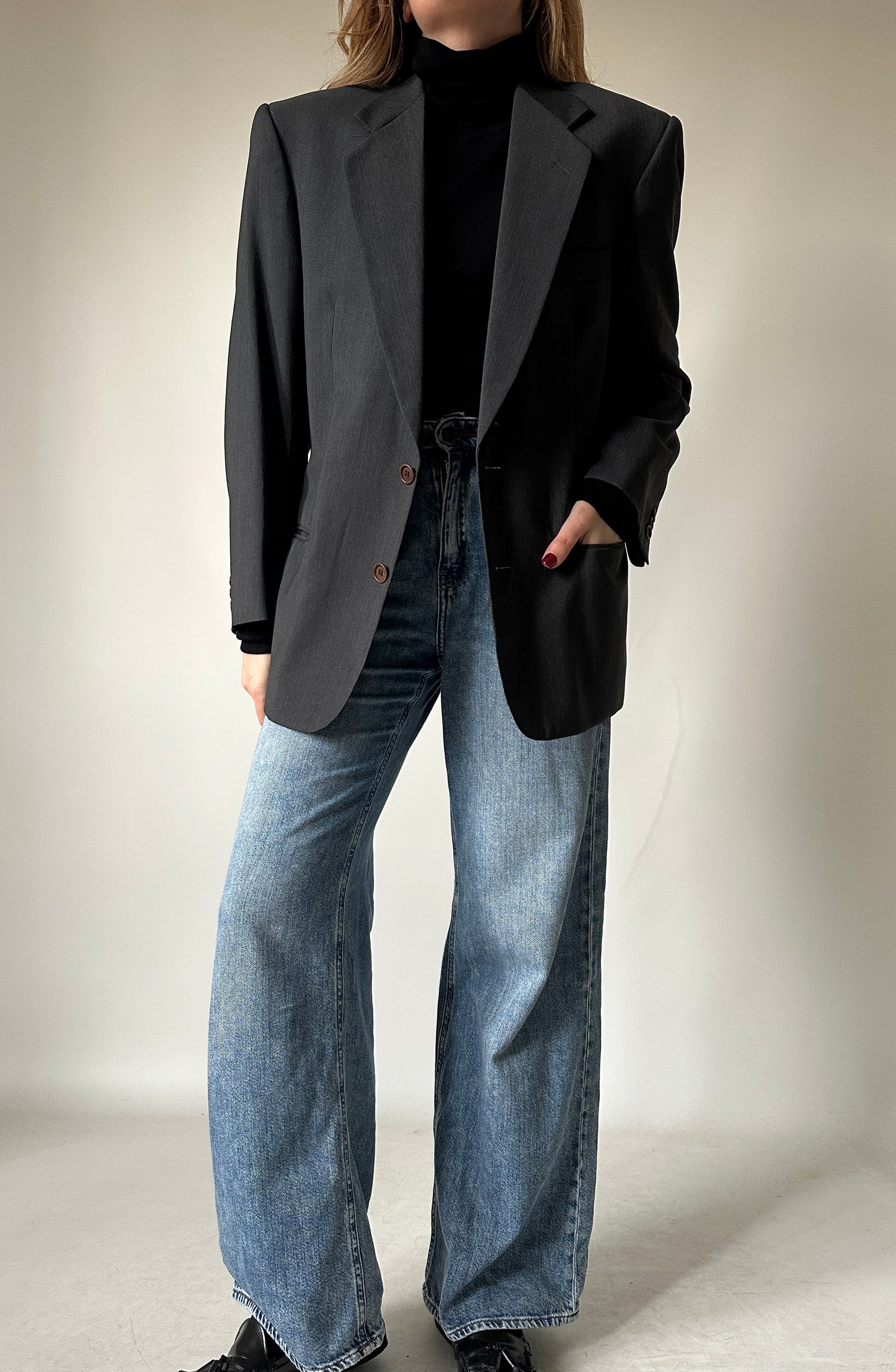 Minimal grey wool blazer