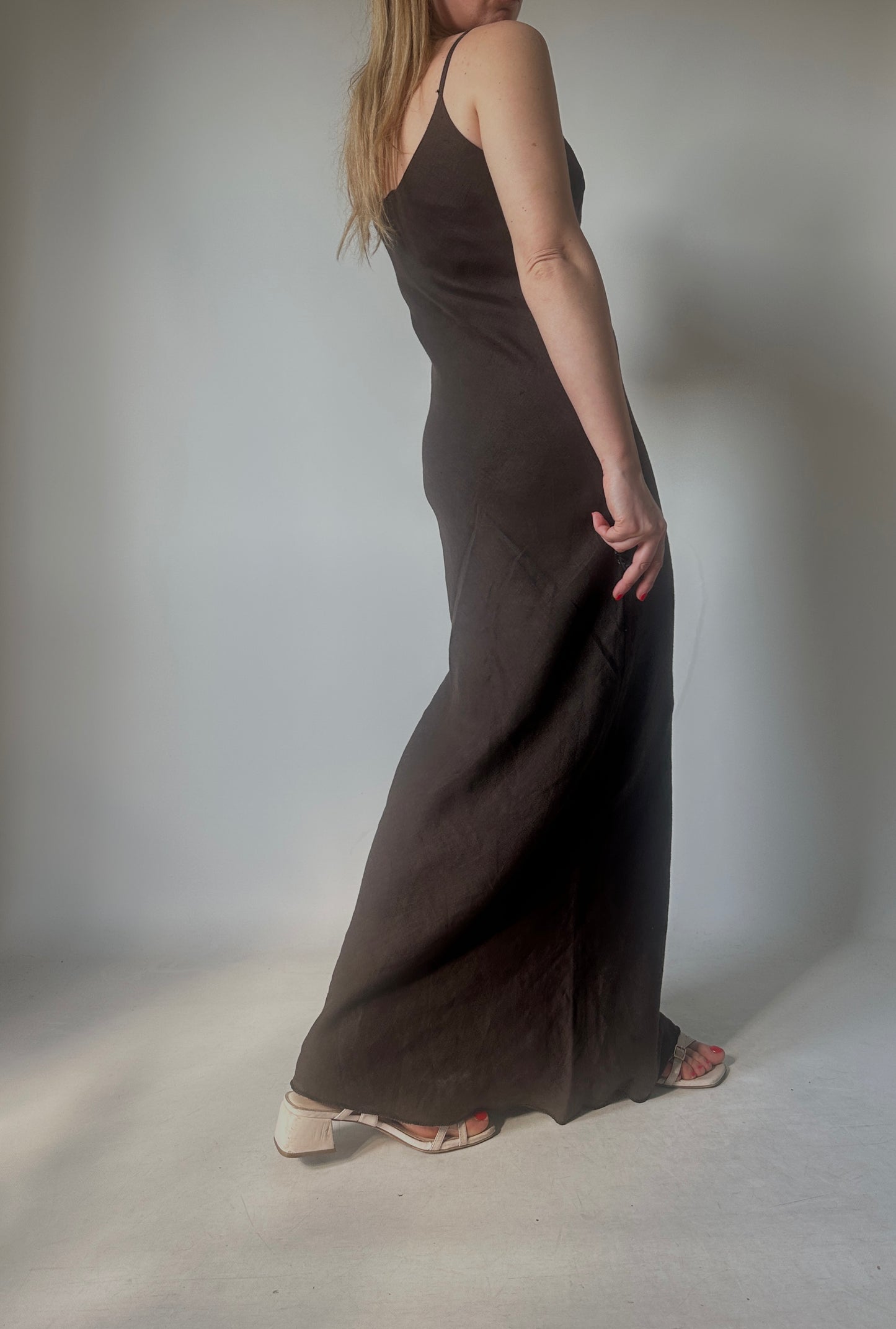 Dreamy chocolate long linen dress