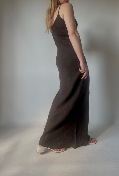 Dreamy chocolate long linen dress