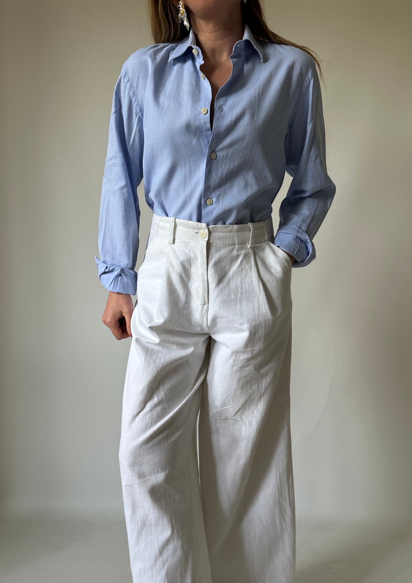CALVIN KLEIN minimal blue shirt