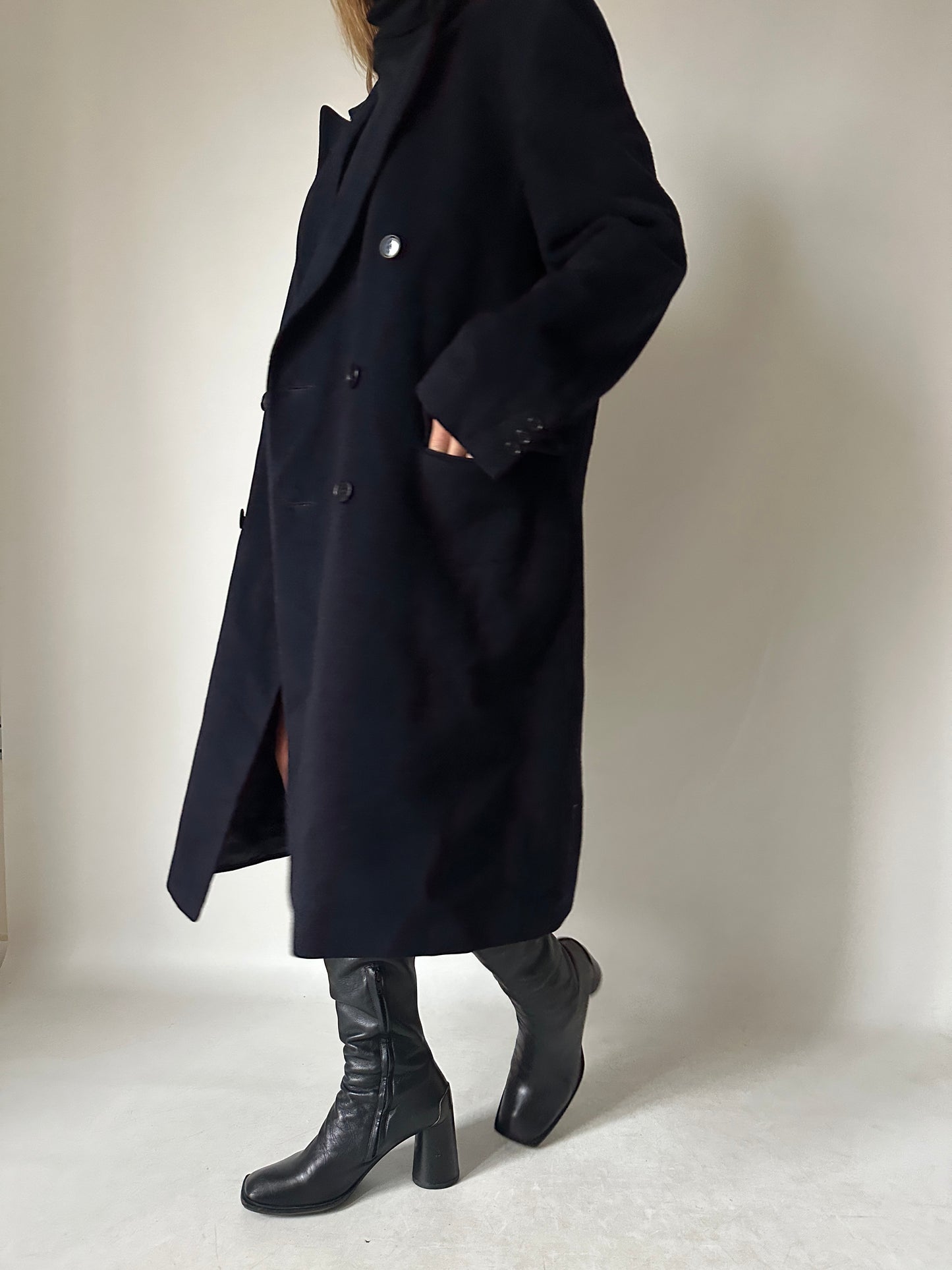 The Frankie extra long wool coat