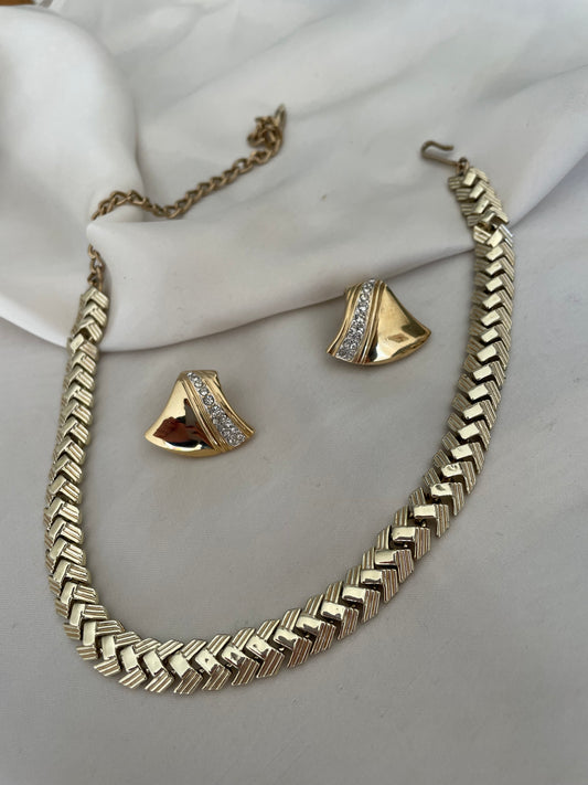 Orecchini ventaglio con strass