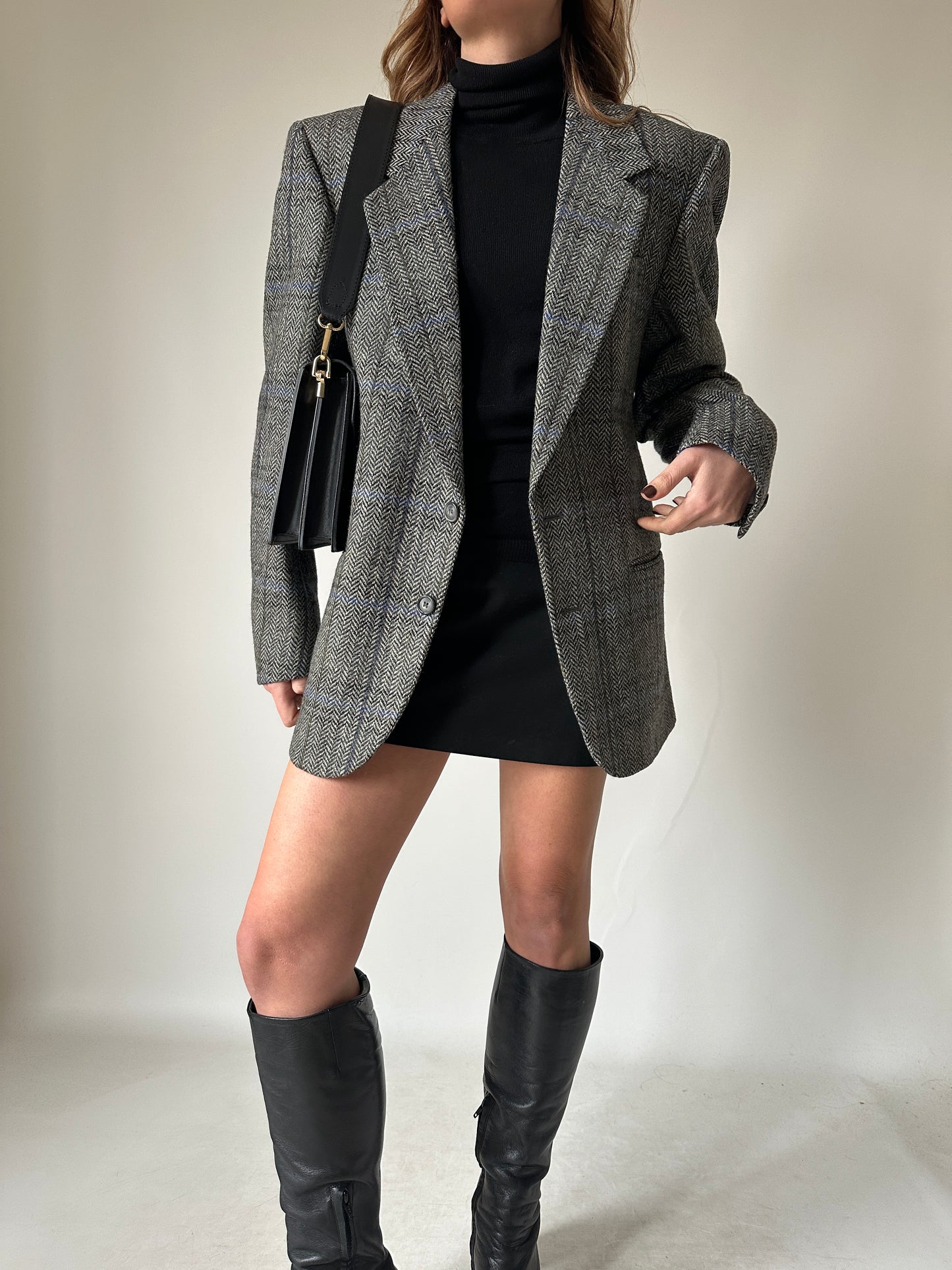 Herringbone grey wool blazer