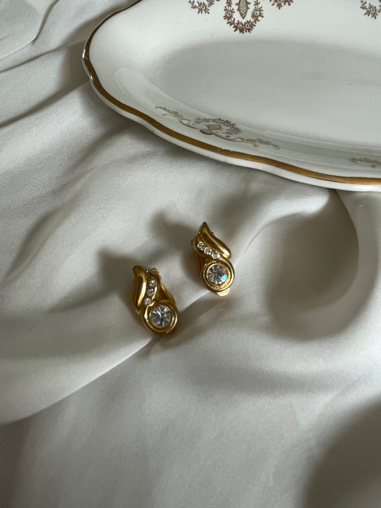 Orecchini goccia oro con zirconi