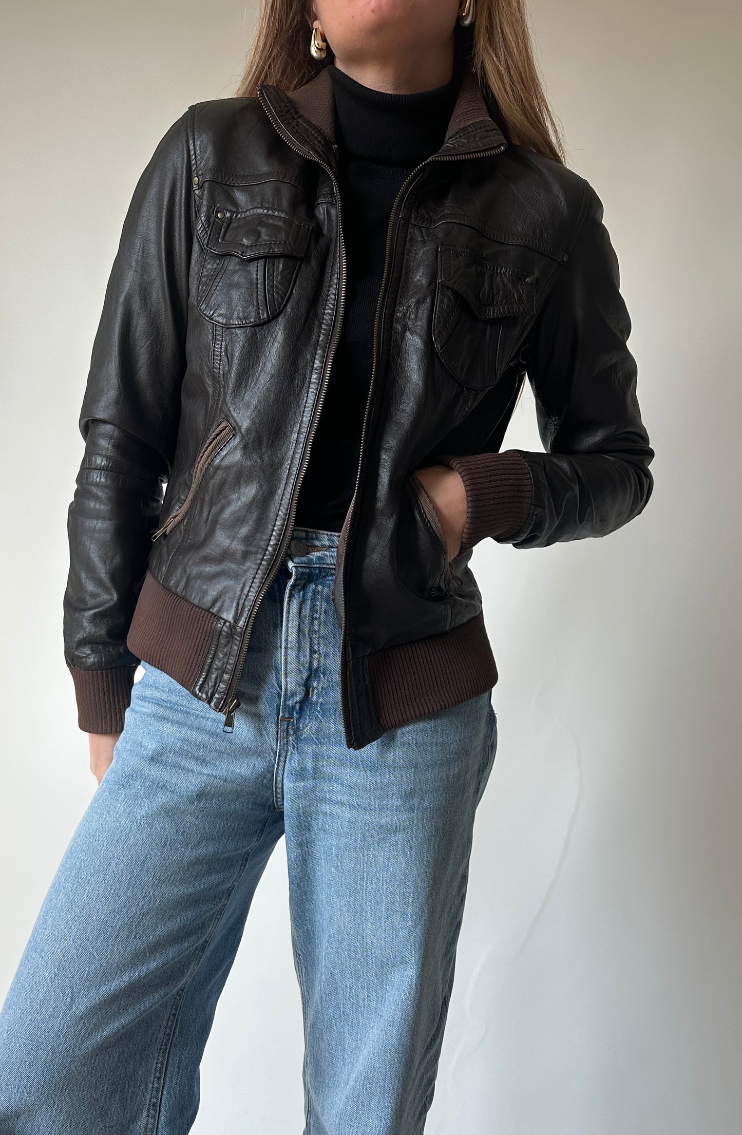 Chocolate petite bomber