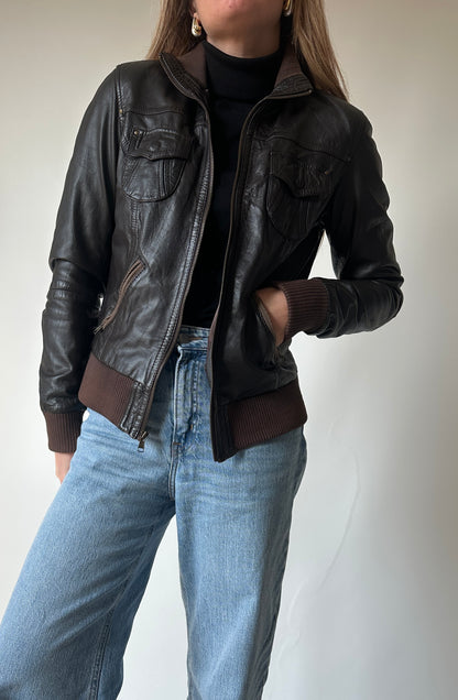 Chocolate petite bomber