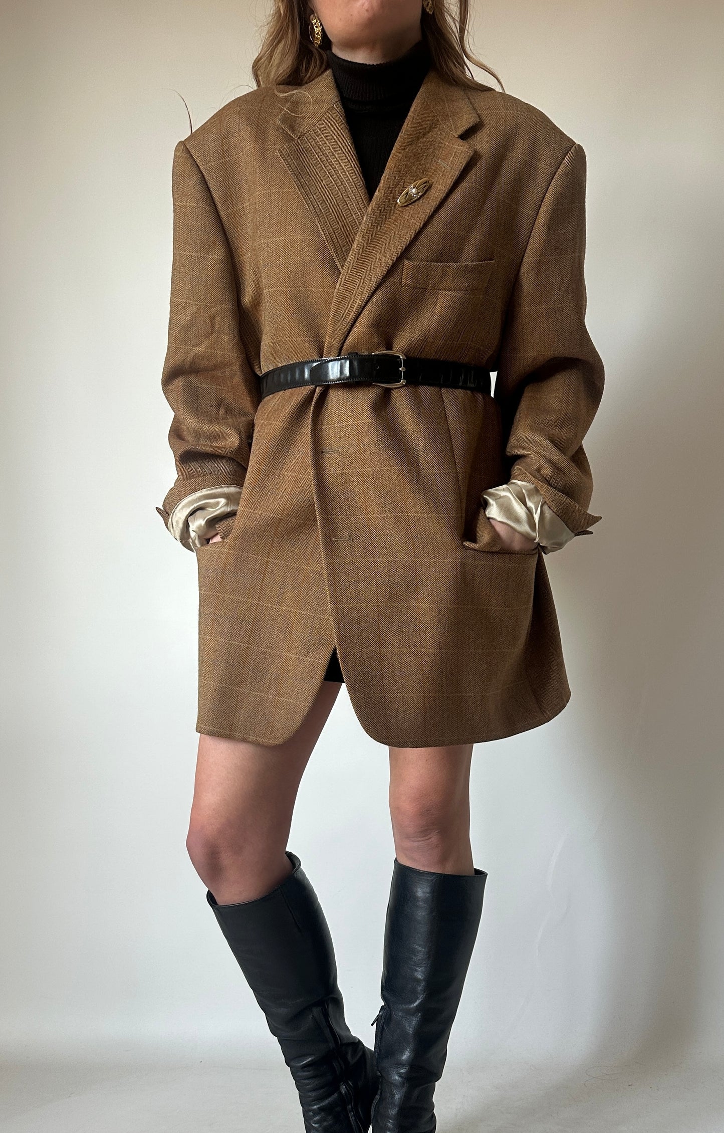 Oversize camel wool blazer