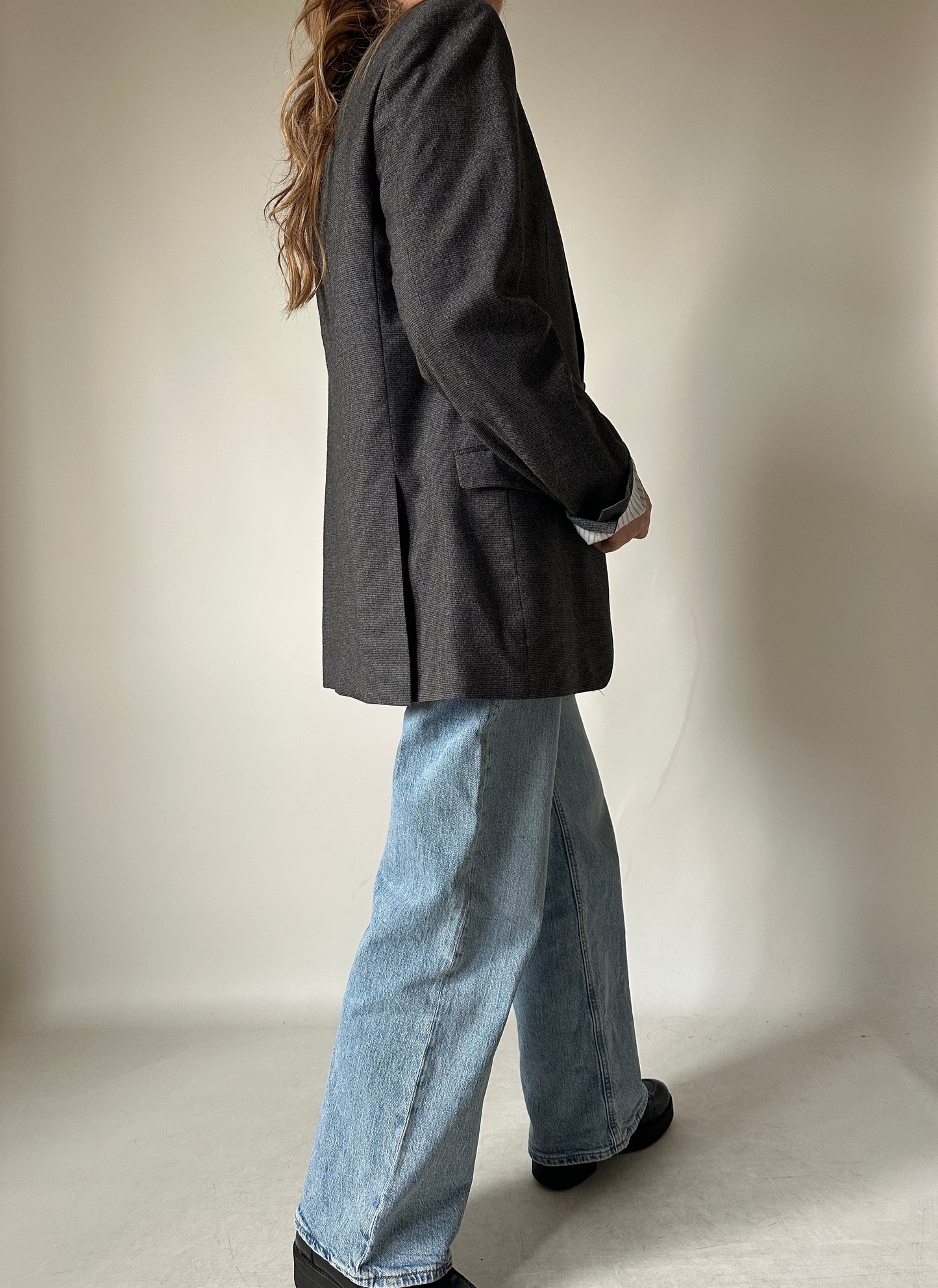 Light wool grey blazer