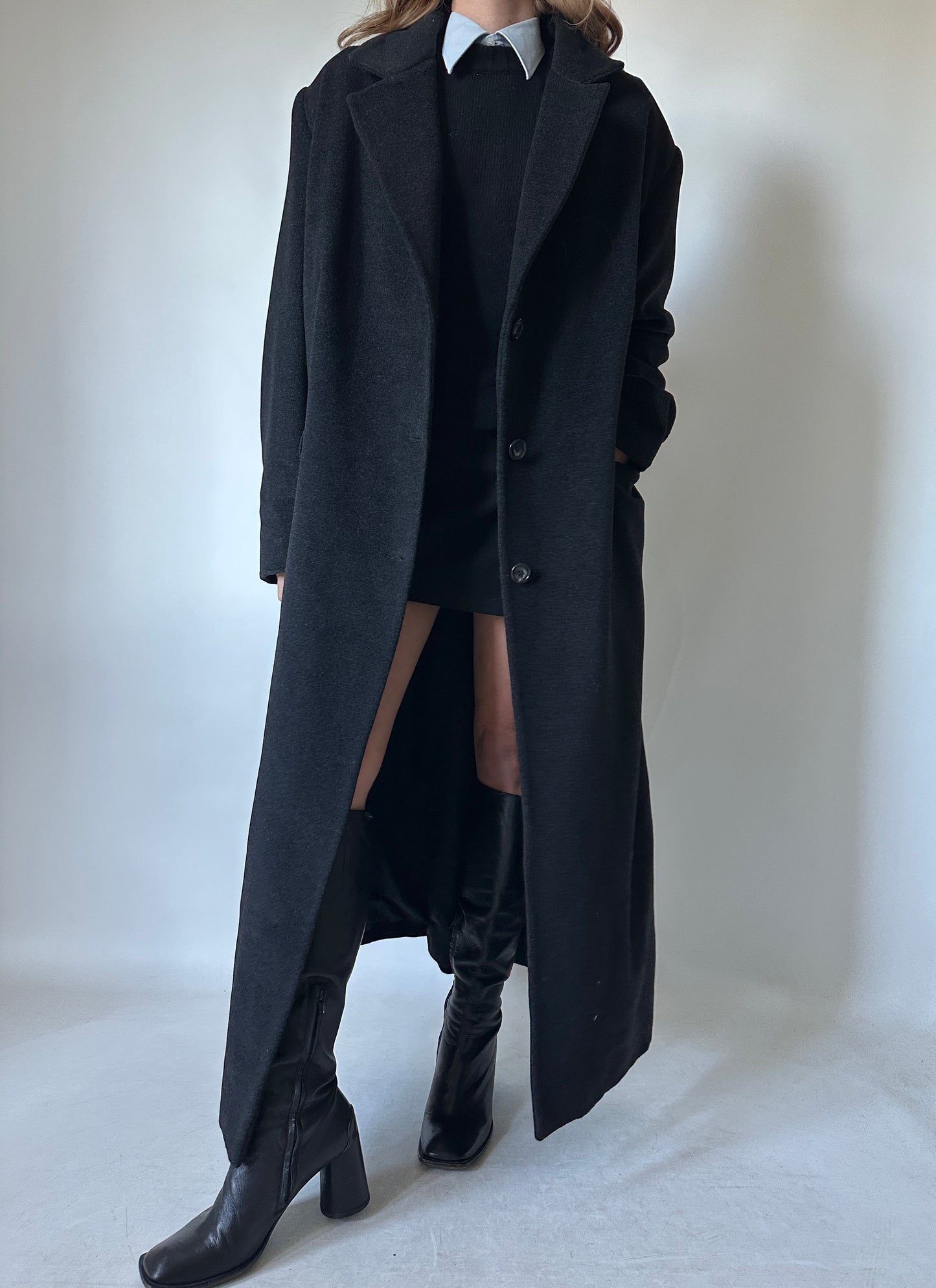 Unique The Frankie extra long coat