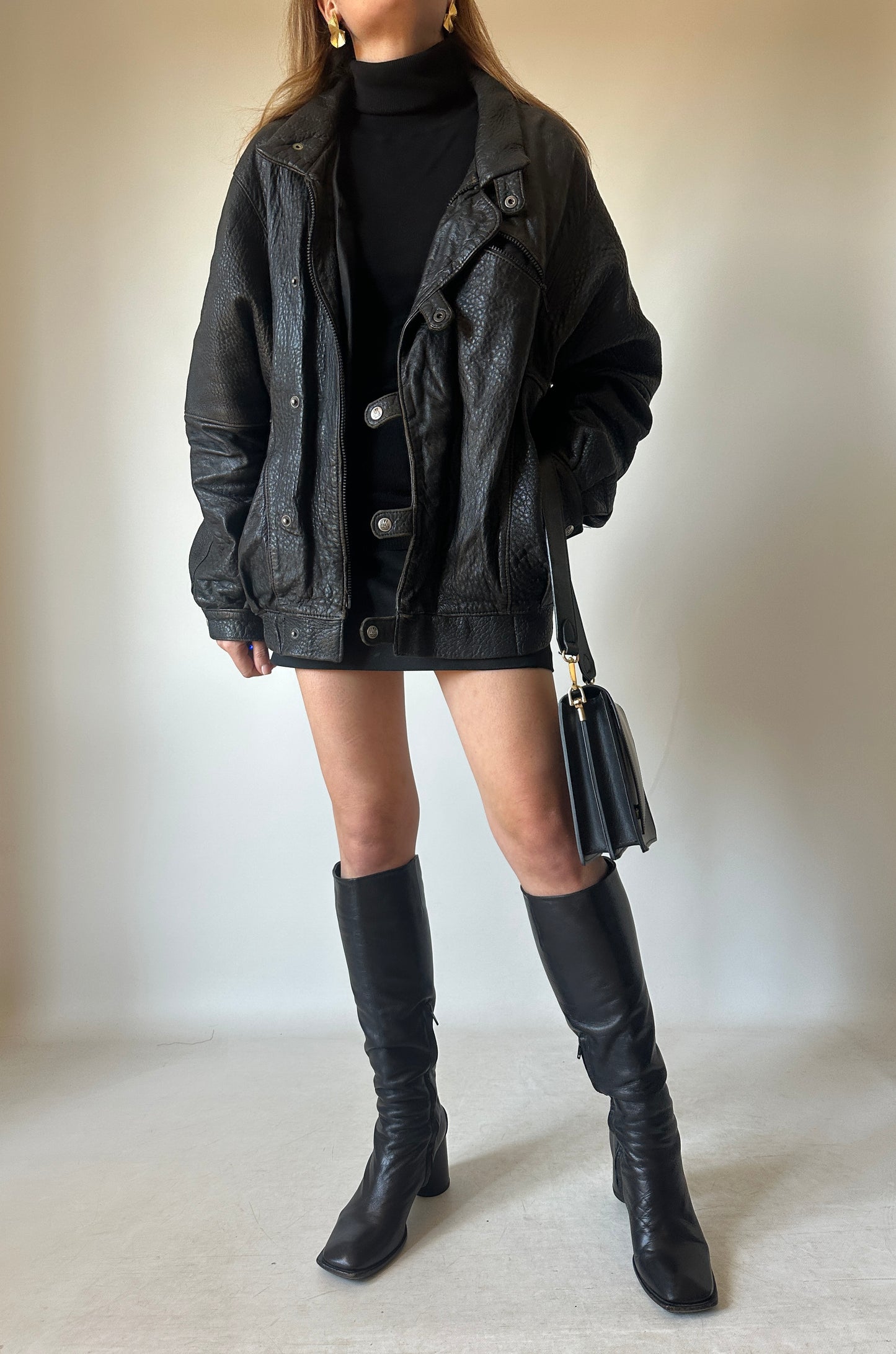 Oversize Paris black leather bomber