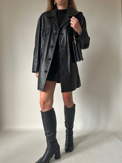 Passpartour black leather jacket