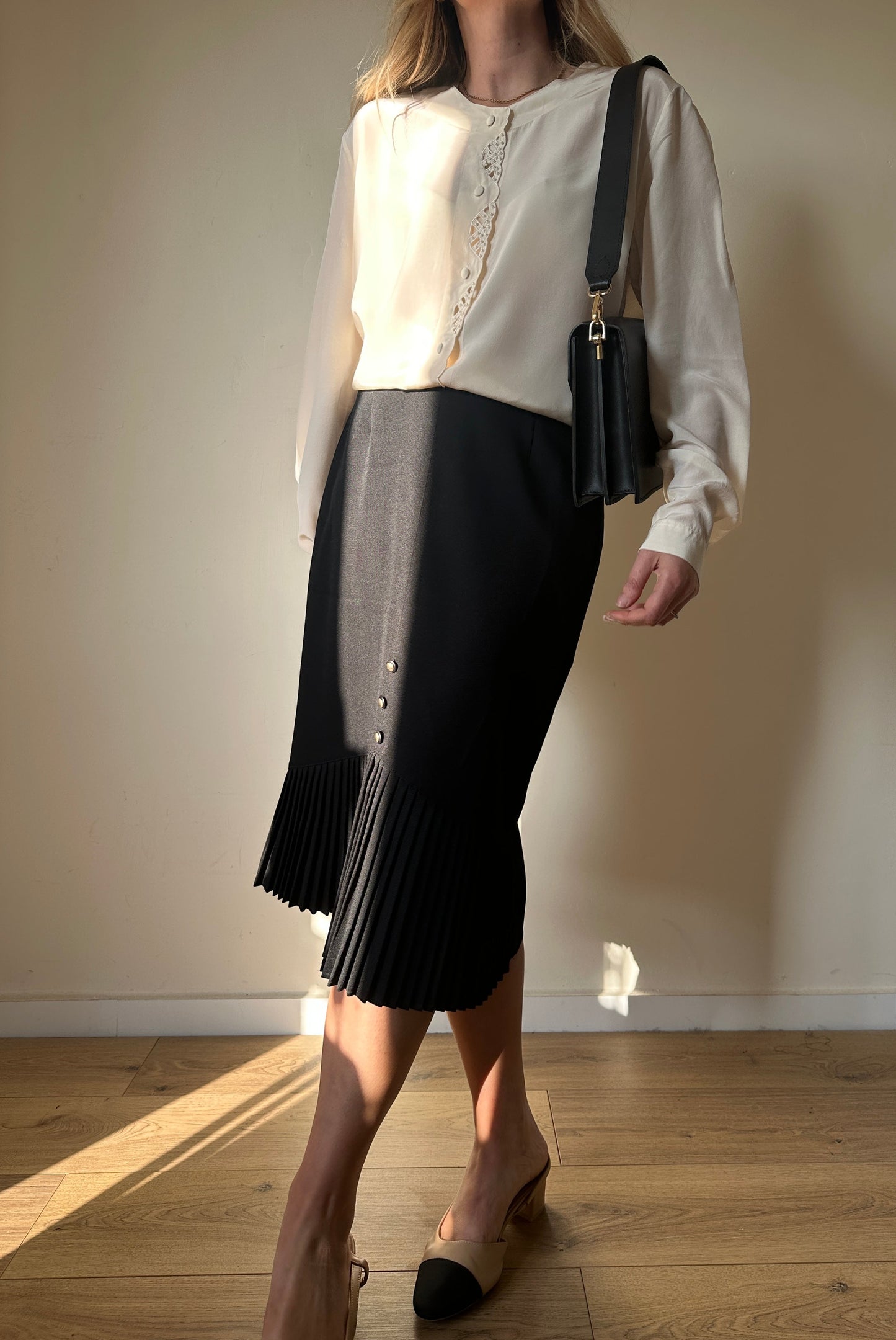 Minimal plisse skirt
