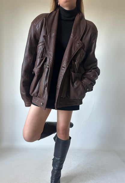 Dreamy chocolate leather bomber