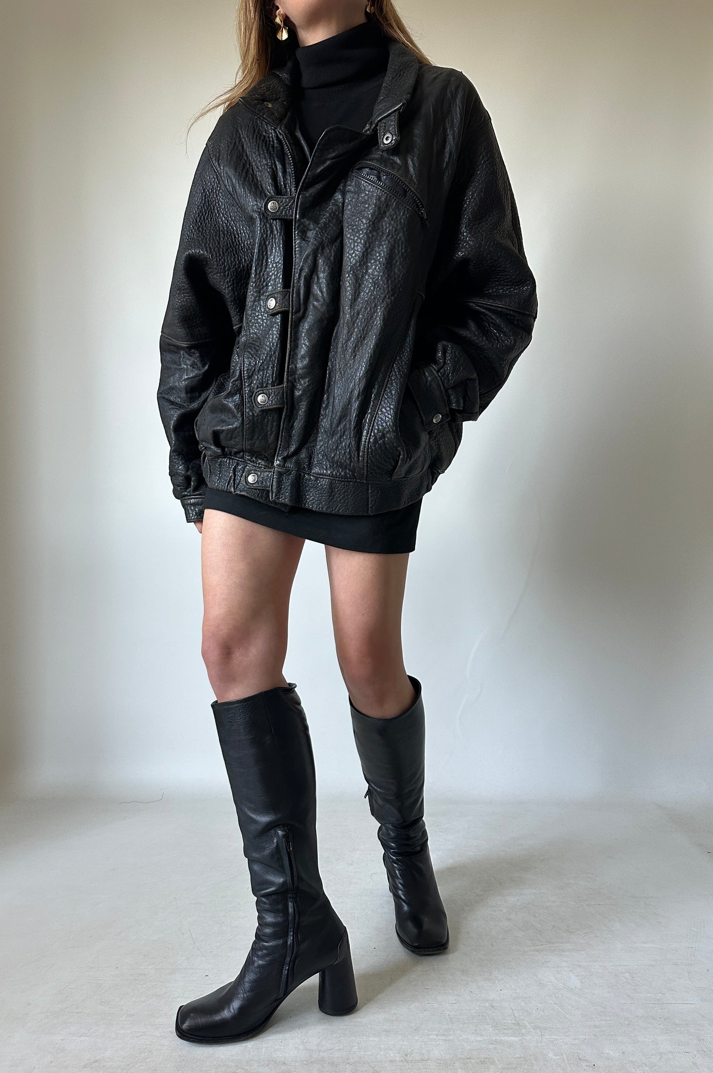 Oversize Paris black leather bomber