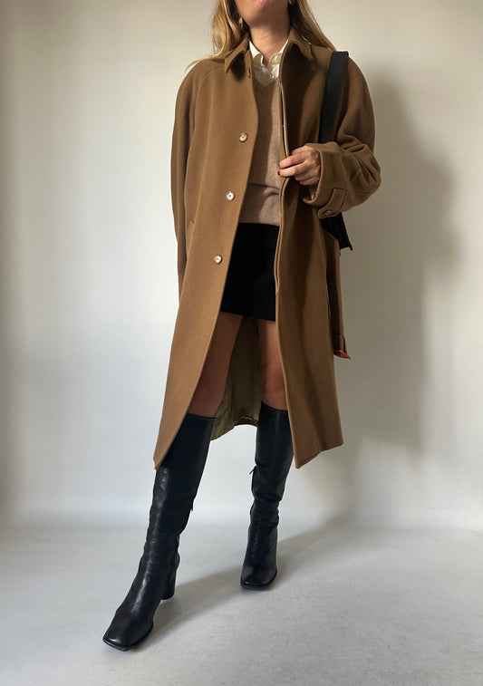 Oversize camel wool coat