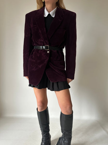 Oversize burgundy velvet blazer