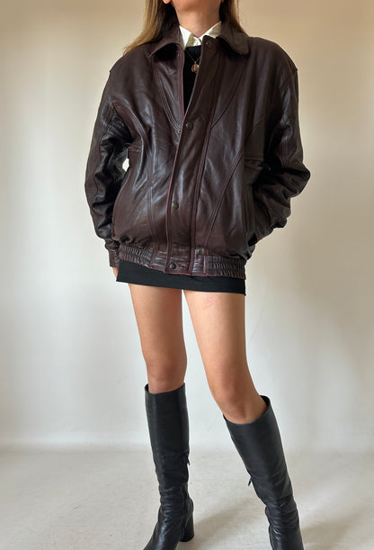 Dreamy burgundy leather bomber