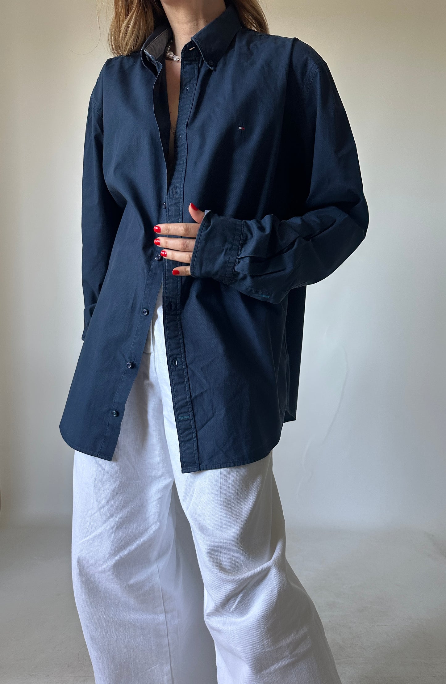 TOMMY HILFIGER oversize navy shirt
