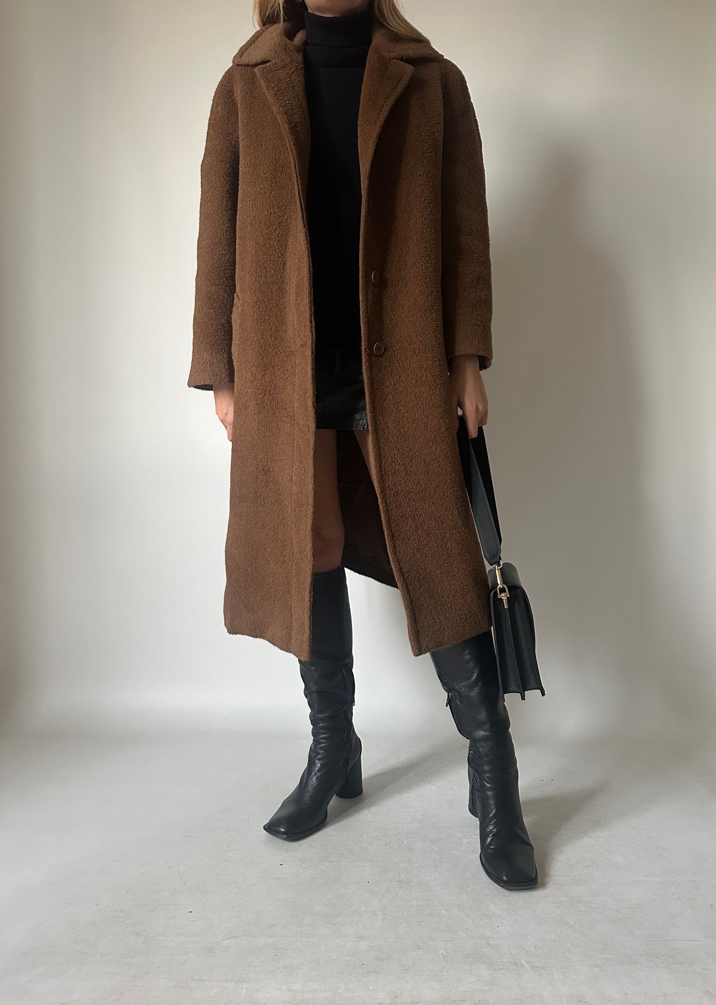 Piacenza 100% alpaca chocolate coat