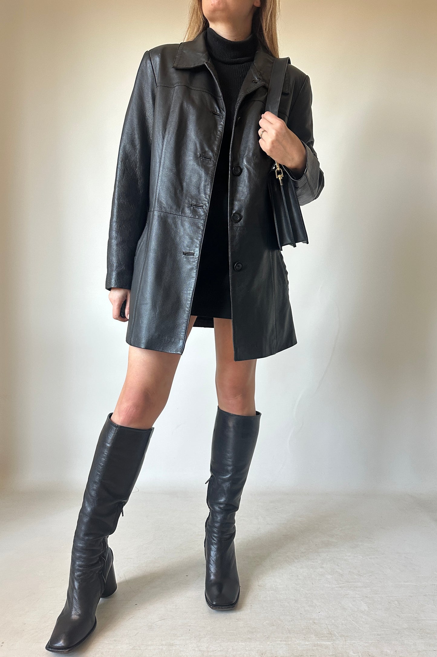 Passpartour black leather jacket