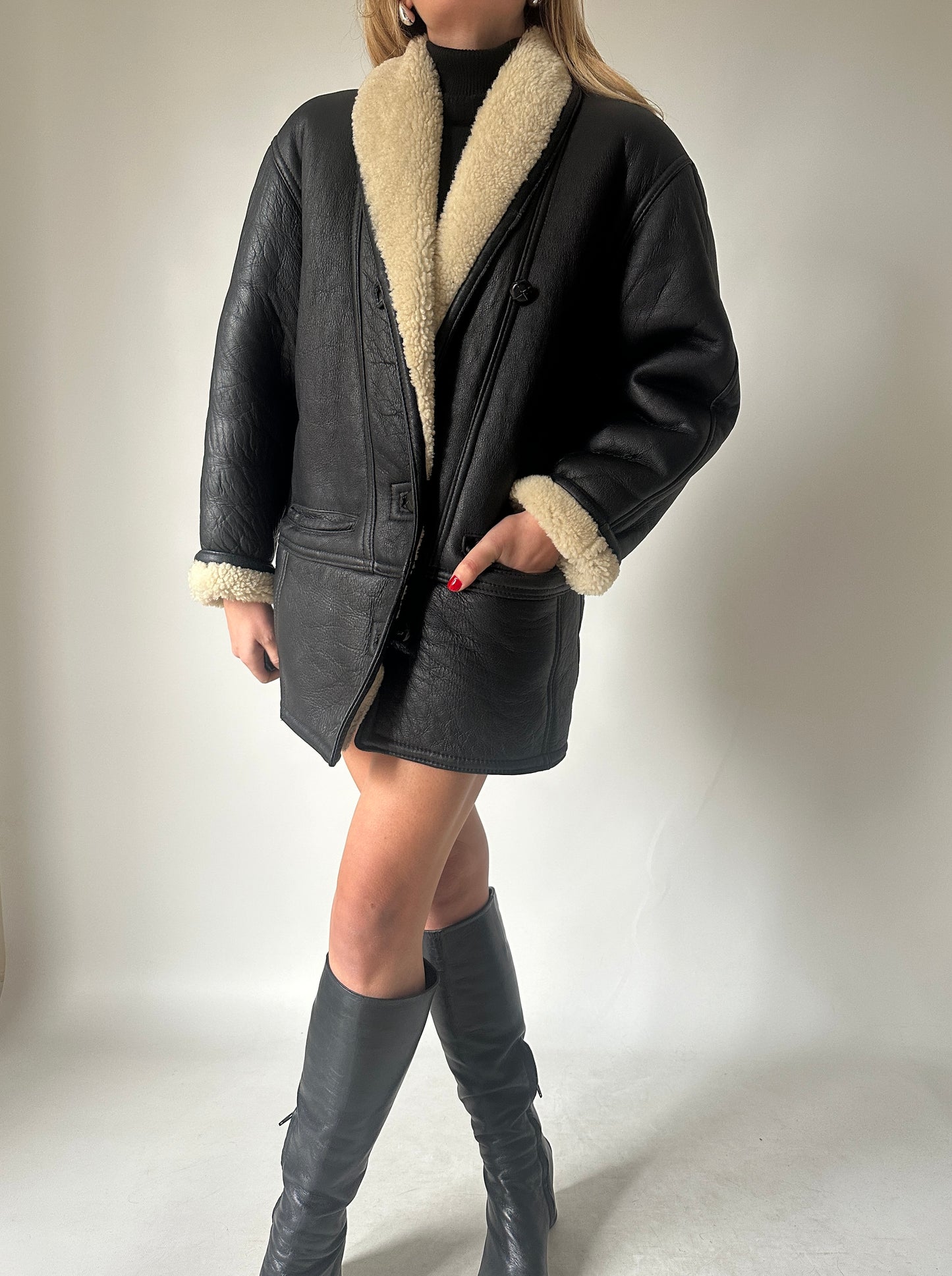 Dreamy black petite Shearling