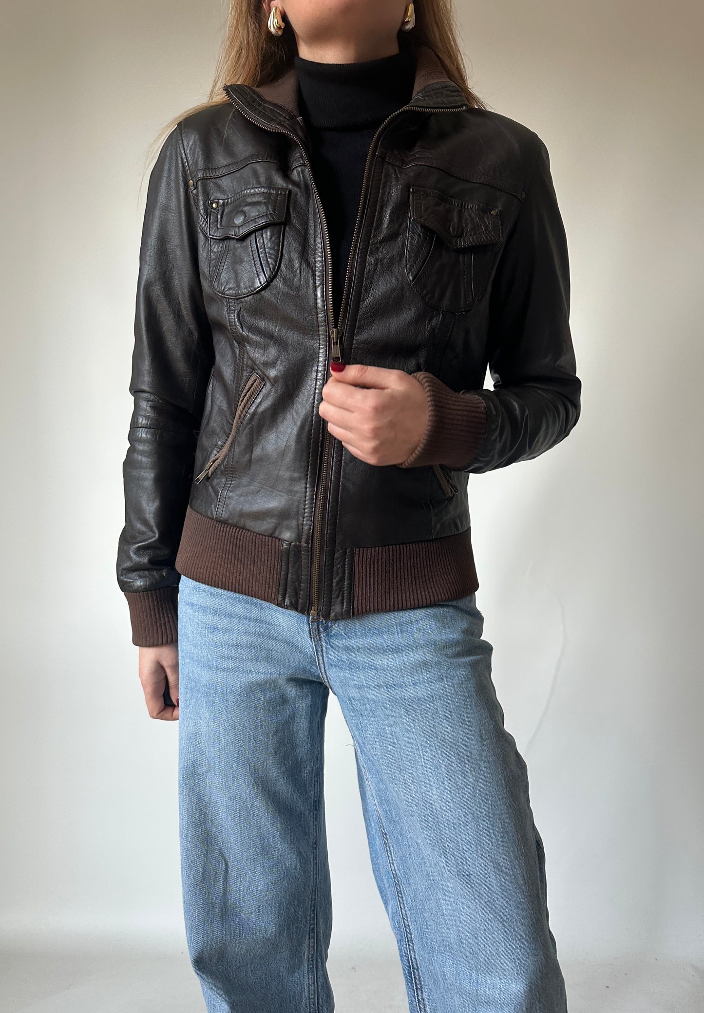 Chocolate petite bomber