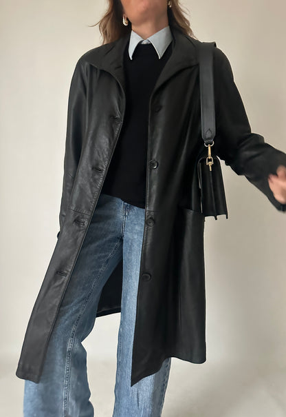 Trench trapuntato in pelle nera