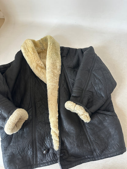 Dreamy black petite Shearling