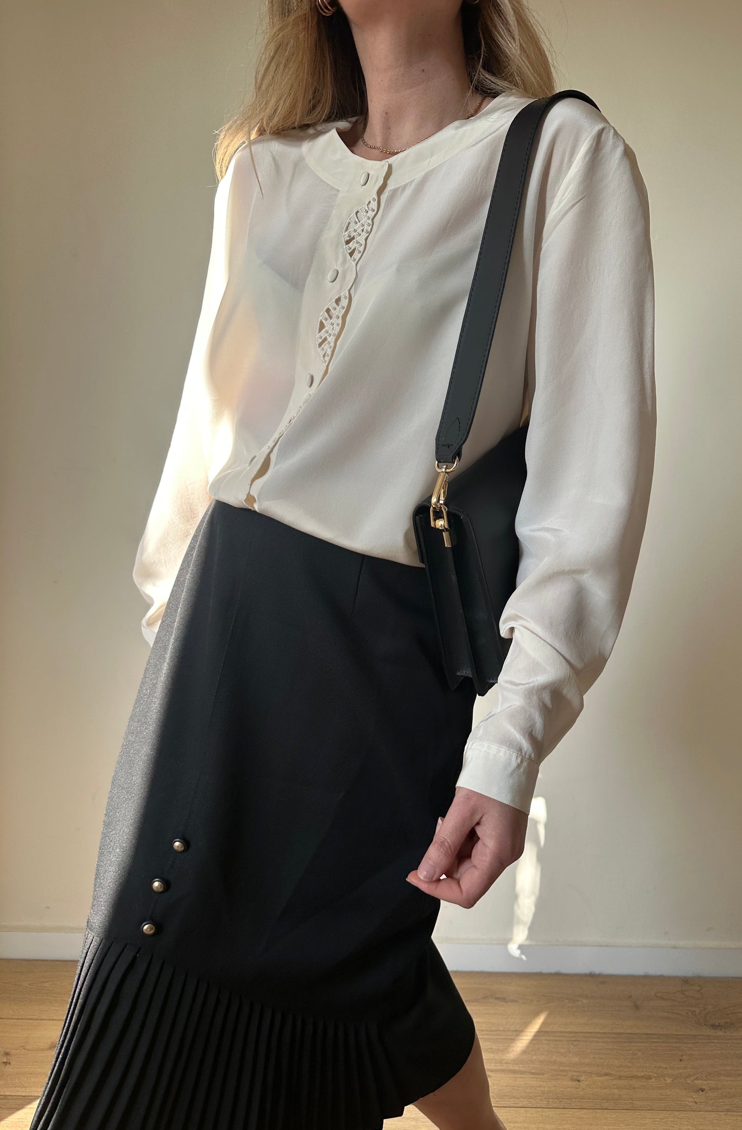 Minimal plisse skirt
