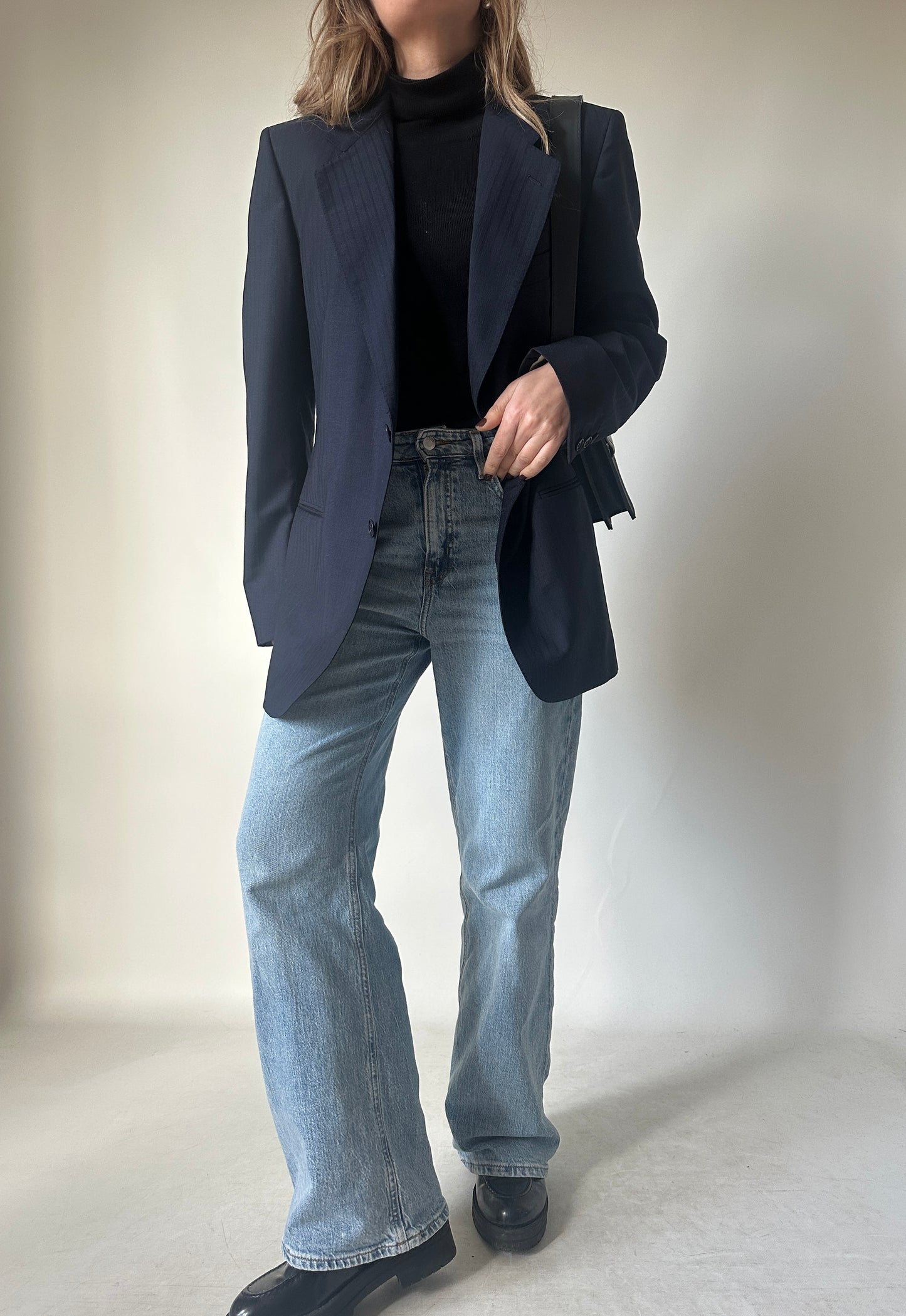 Minimal navy pinstriped blazer