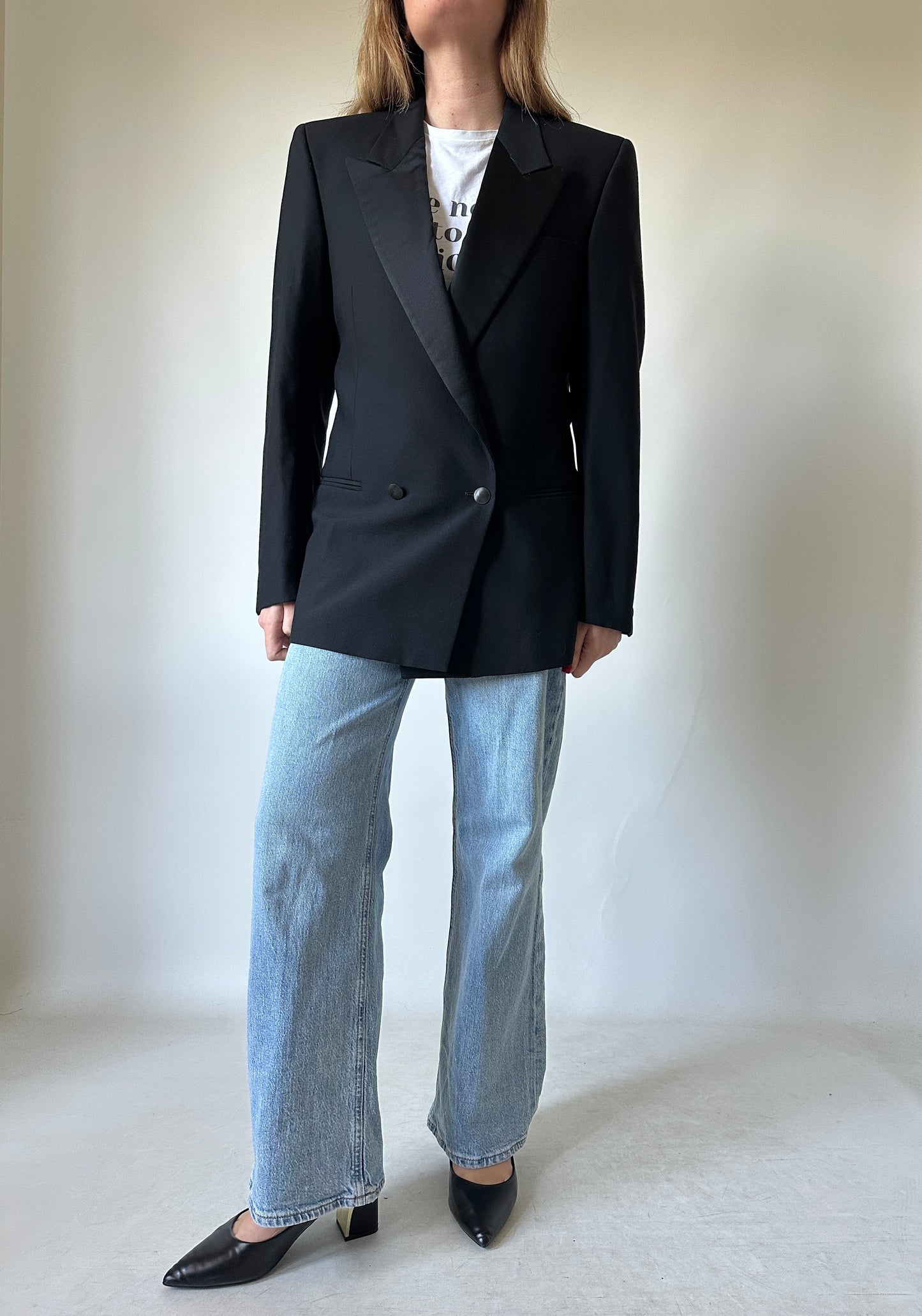 Precious black smoking blazer