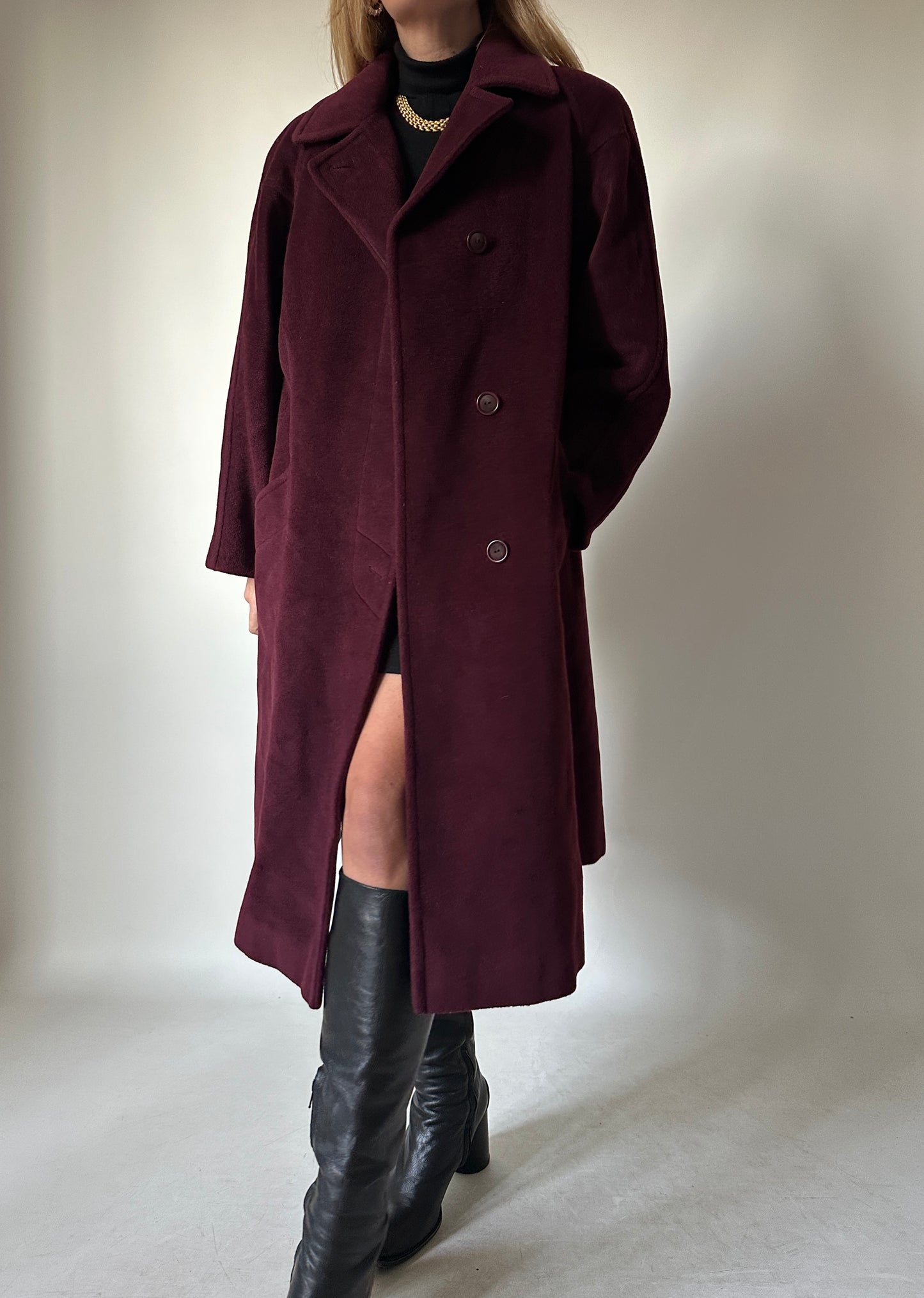 Burgundy wool and cachemire coat