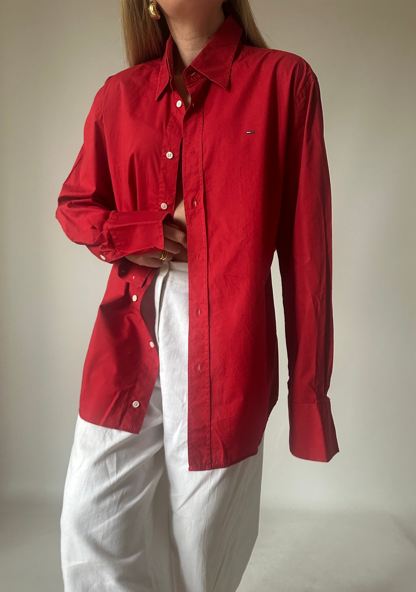 TOMMY HILFIGER cool red shirt