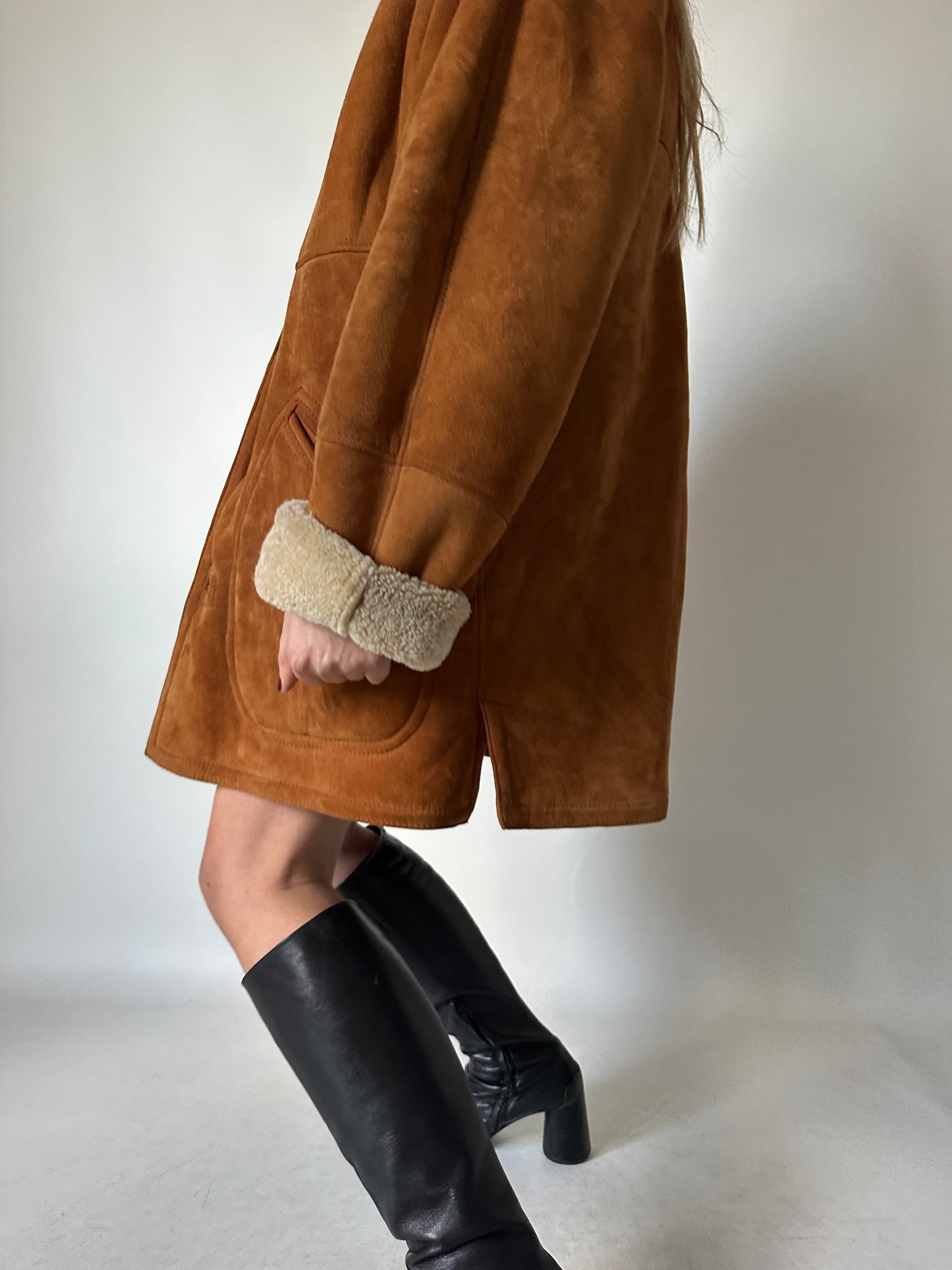 Caramel original suede Shearling