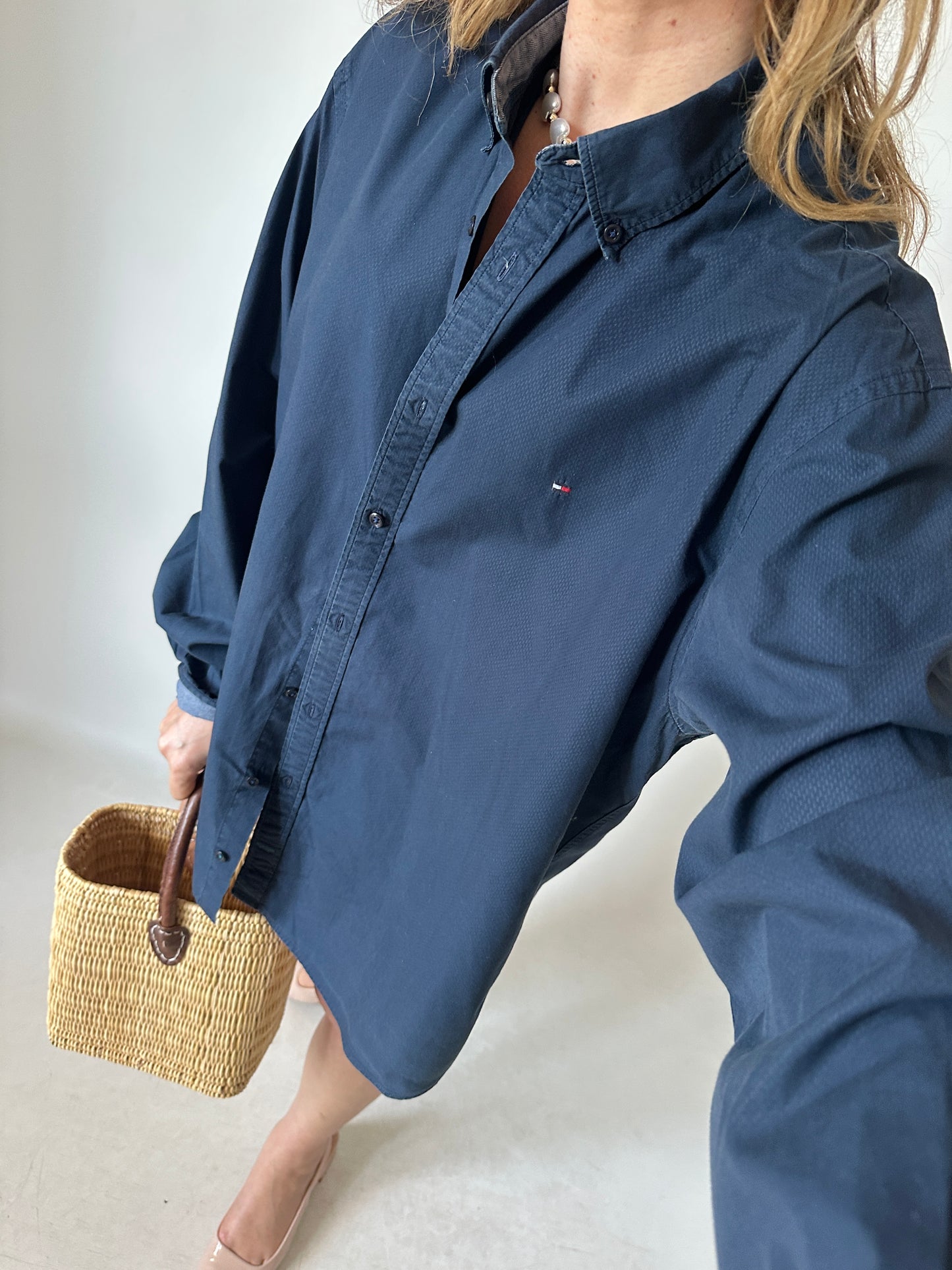 TOMMY HILFIGER oversize navy shirt