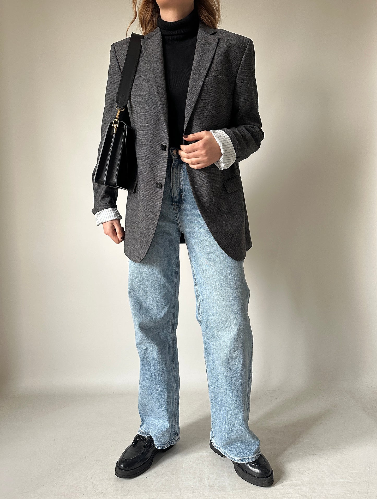Light wool grey blazer