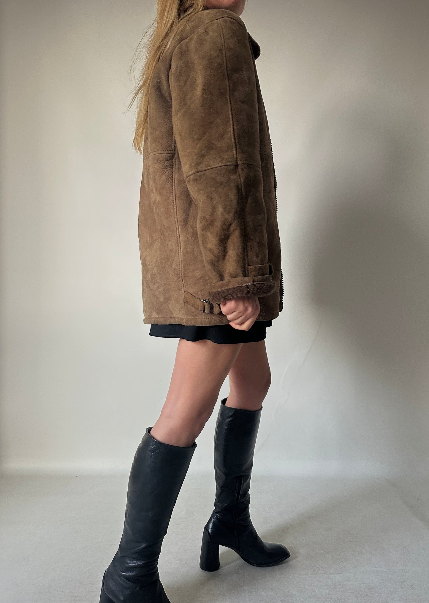 Chocolate bomber Shearling