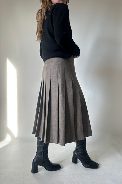 Virgin wool grey pleated long skirt