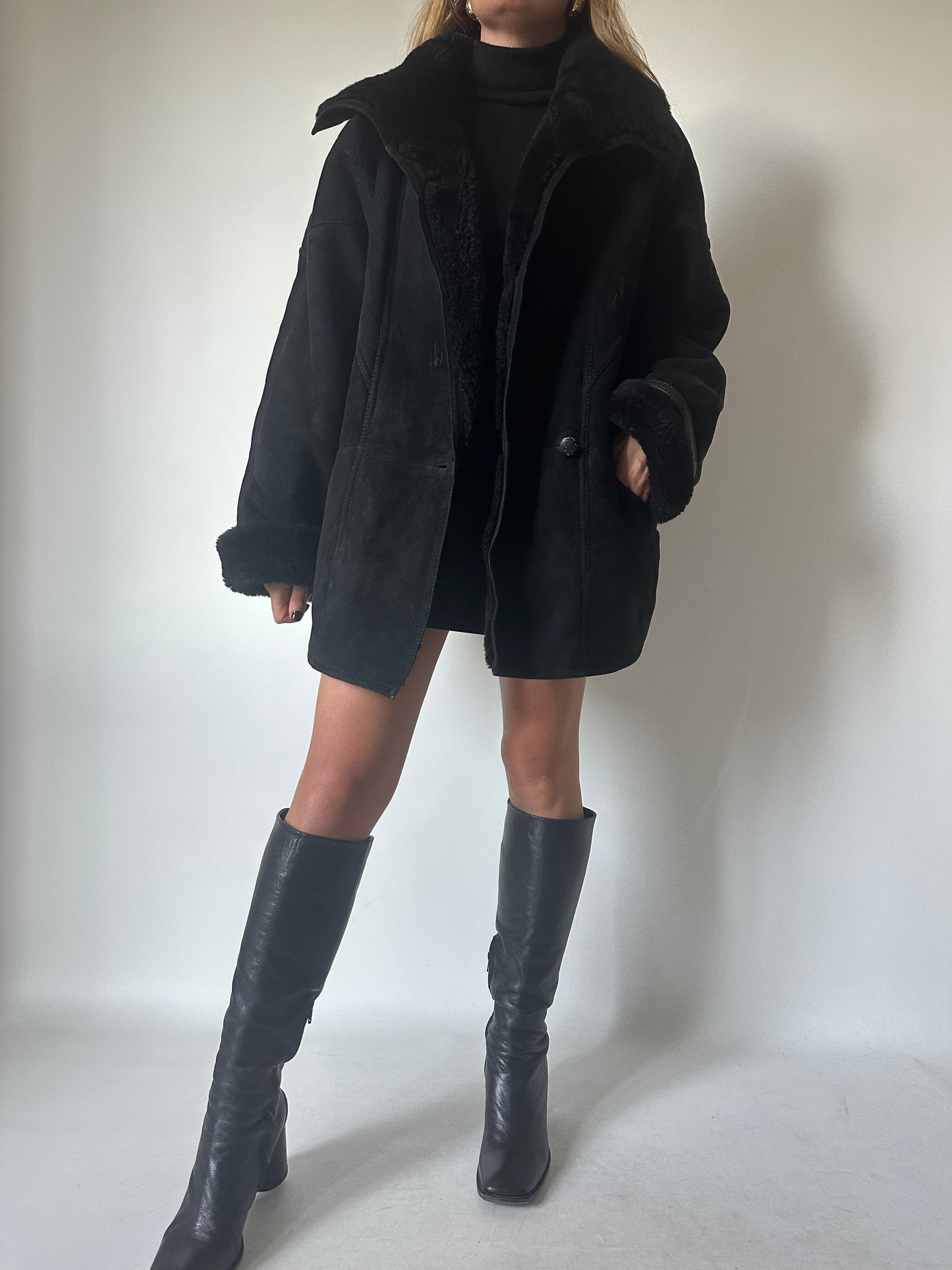 Perfect black Shearling